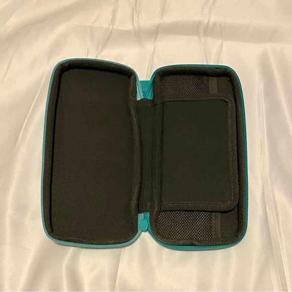 Brand New Animal Crossing Nintendo Switch Lite Case - Picture 5 of 6